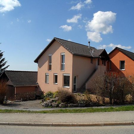 Appartment Aux Lilas Les Geneveys-sur-Coffrane Exteriér fotografie