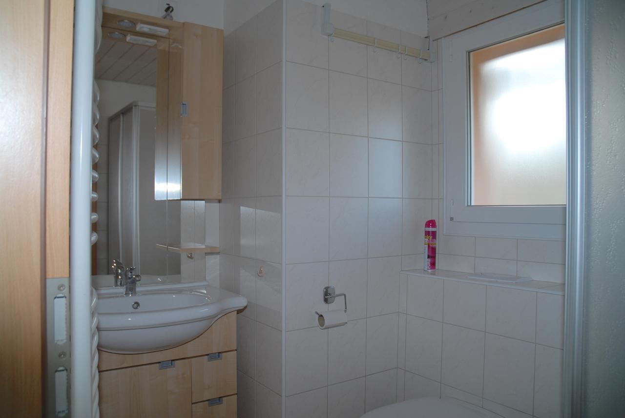 Appartment Aux Lilas Les Geneveys-sur-Coffrane Exteriér fotografie