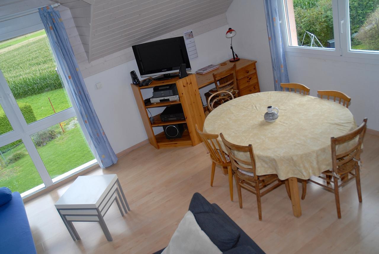 Appartment Aux Lilas Les Geneveys-sur-Coffrane Exteriér fotografie