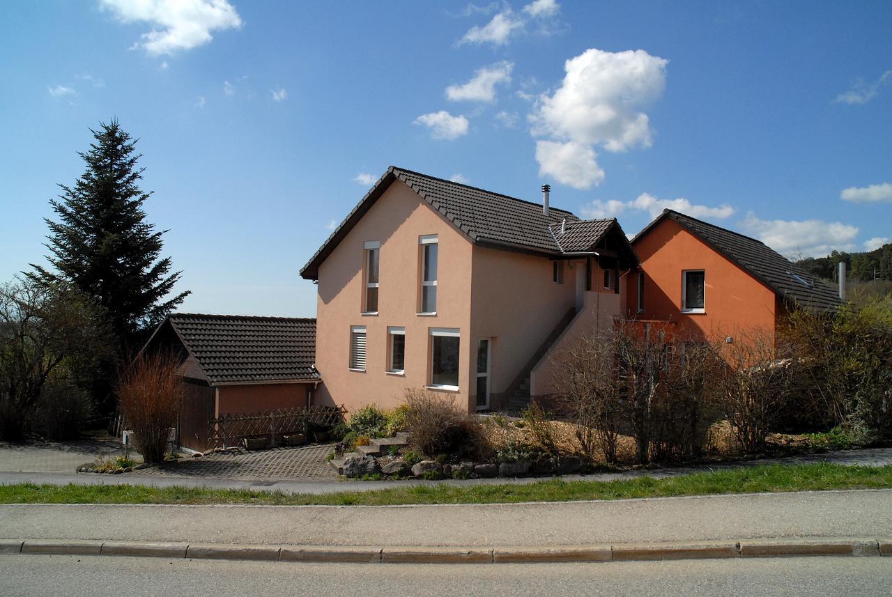 Appartment Aux Lilas Les Geneveys-sur-Coffrane Exteriér fotografie